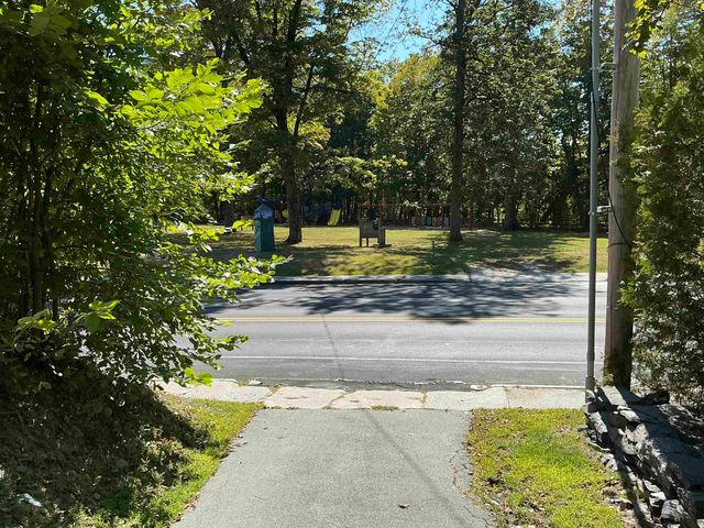 19 Western Avenue, Brattleboro, VT 05301