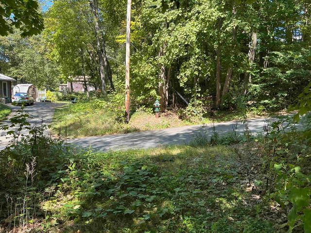 19 Western Avenue, Brattleboro, VT 05301