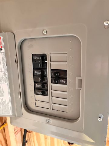 19 Western Avenue, Brattleboro, VT 05301