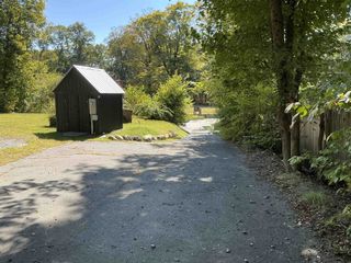 19 Western Avenue, Brattleboro, VT 05301