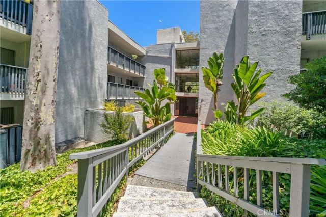 3604 W Estates Lane 119, Rolling Hills Estates, CA 90274