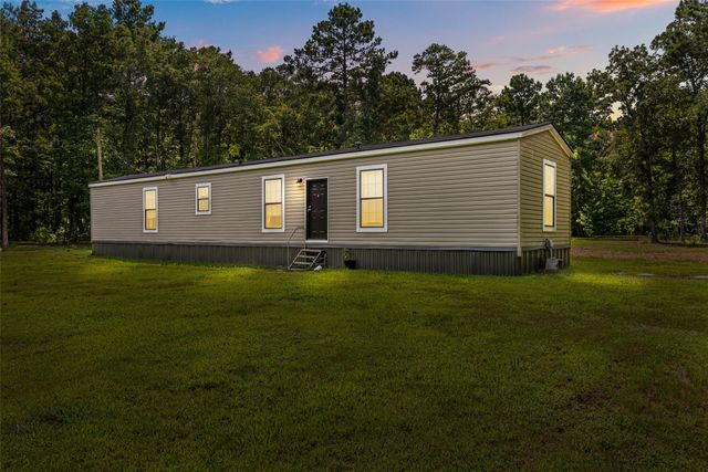 3489 Lotta Road, Karnack, TX 75661