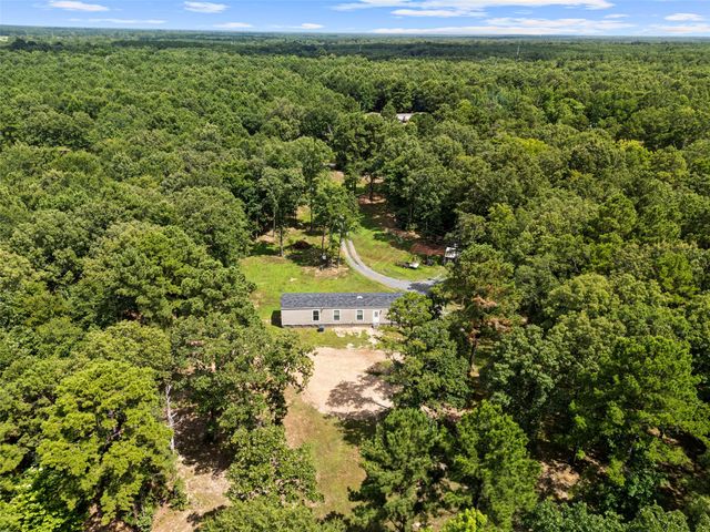 3489 Lotta Road, Karnack, TX 75661