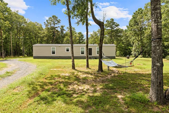 3489 Lotta Road, Karnack, TX 75661