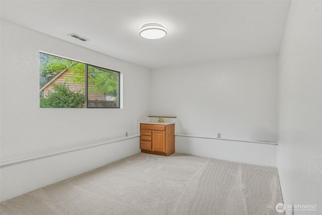 14329 43rd Avenue W, Lynnwood, WA 98087