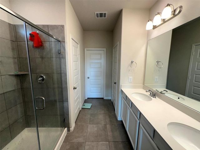 7076 Silverleaf Oak Street, Conroe, TX 77304