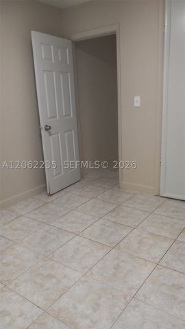 1462 NW 2nd Ave 2, Florida City, FL 33034