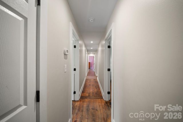 527 Floyd Blackwell Road, Tryon, NC 28782