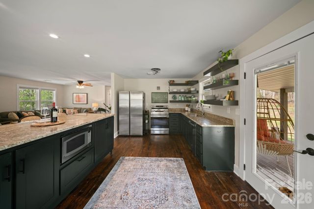 527 Floyd Blackwell Road, Tryon, NC 28782