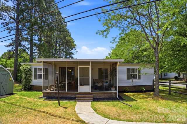 4838 Gearus Drive, Charlotte, NC 28269