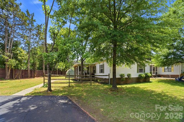 4838 Gearus Drive, Charlotte, NC 28269
