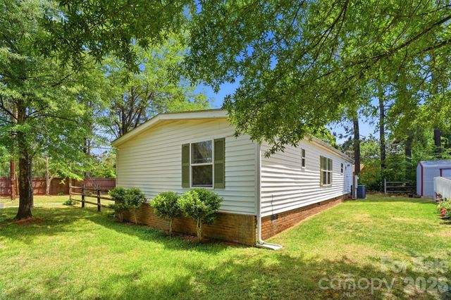4838 Gearus Drive, Charlotte, NC 28269