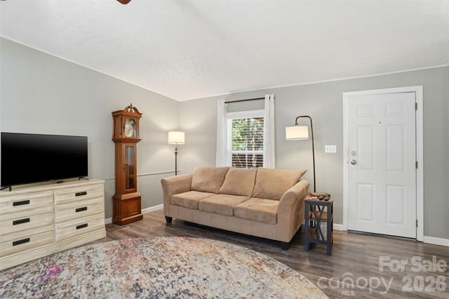 4838 Gearus Drive, Charlotte, NC 28269