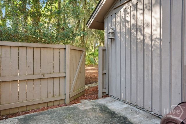 2 Bowline Court, Savannah, GA 31411