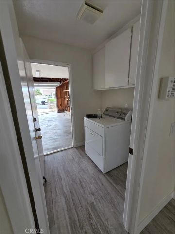 2874 W Calle Vista, Rialto, CA 92377