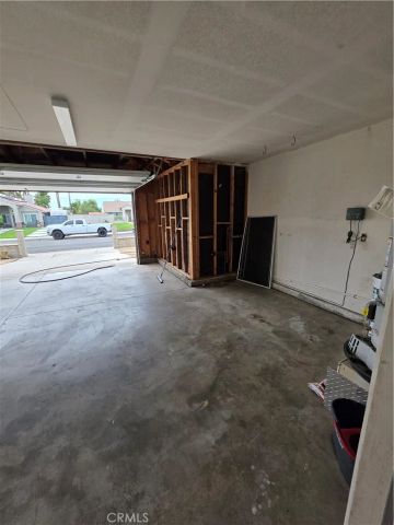 2874 W Calle Vista, Rialto, CA 92377