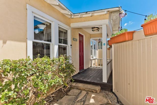 4250 La Salle Avenue, Culver City, CA 90232