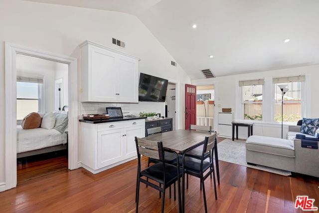 4250 La Salle Avenue, Culver City, CA 90232