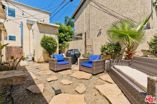 4250 La Salle Avenue, Culver City, CA 90232