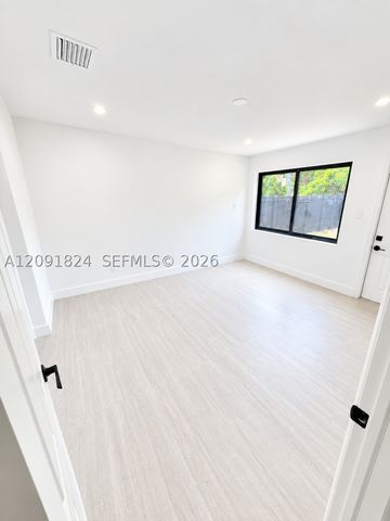 10260 SW 173rd St, Miami, FL 33157