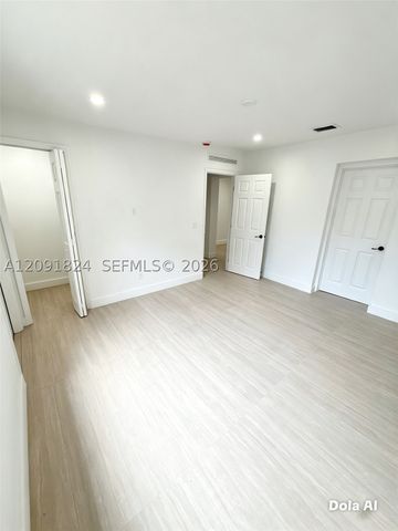 10260 SW 173rd St, Miami, FL 33157