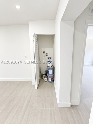 10260 SW 173rd St, Miami, FL 33157