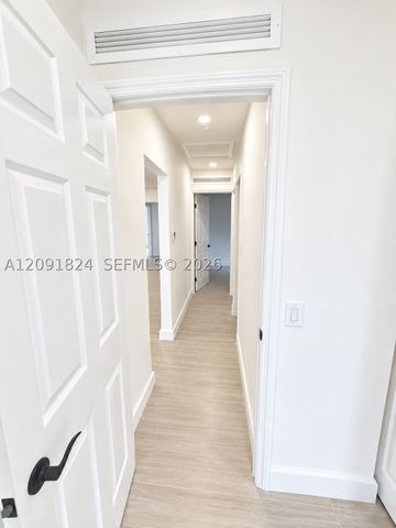 10260 SW 173rd St, Miami, FL 33157