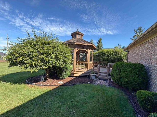 36491 Saddlebred Court, Clinton Township, MI 48035