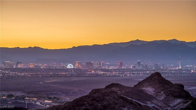 6 Via Vita Bella, Henderson, NV 89011