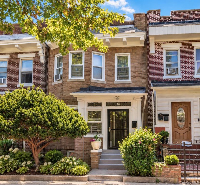 16 Adler Place, Brooklyn, NY 11208 — exterior