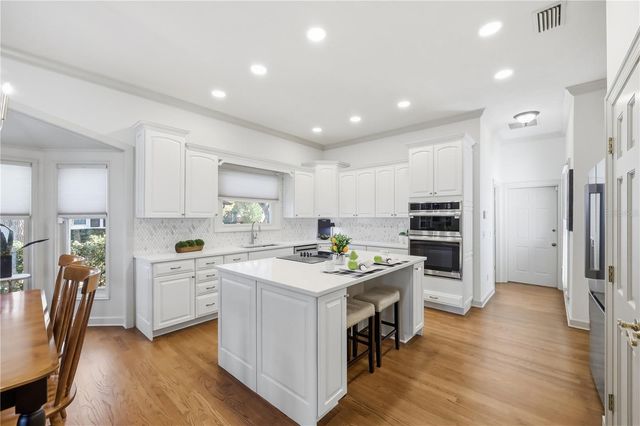 8513 BAY HILL BOULEVARD, Orlando, FL 32819