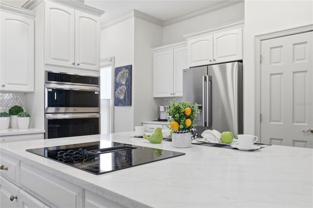 8513 BAY HILL BOULEVARD, Orlando, FL 32819