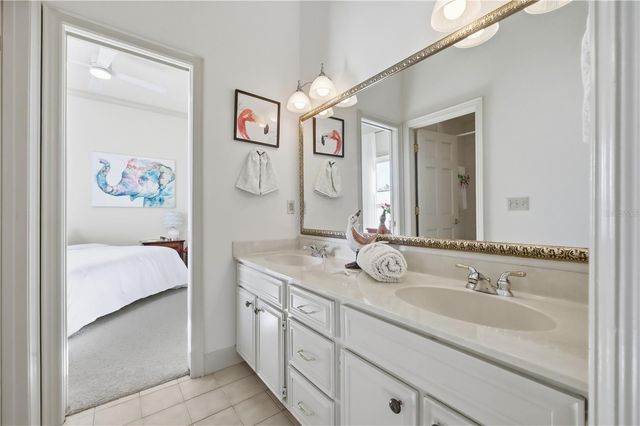 8513 BAY HILL BOULEVARD, Orlando, FL 32819