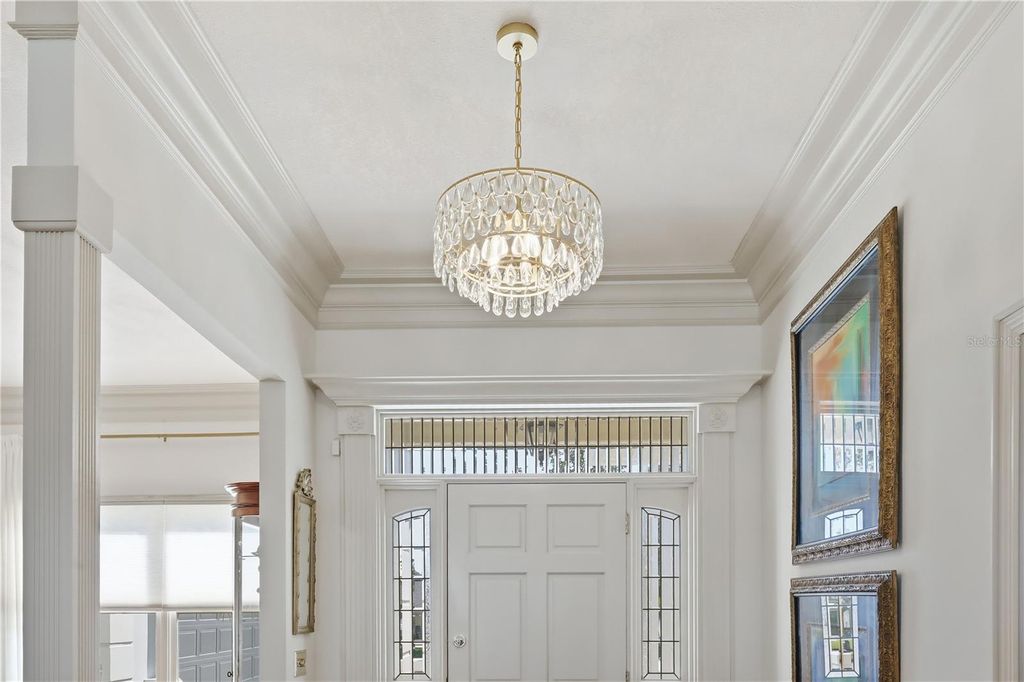 Image 12 of property listing at 8513 BAY HILL BOULEVARD, Orlando, FL 32819