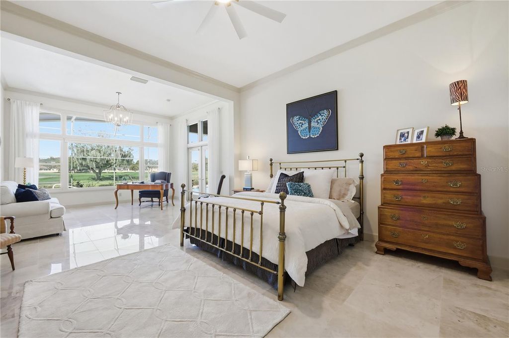 Image 35 of property listing at 8513 BAY HILL BOULEVARD, Orlando, FL 32819