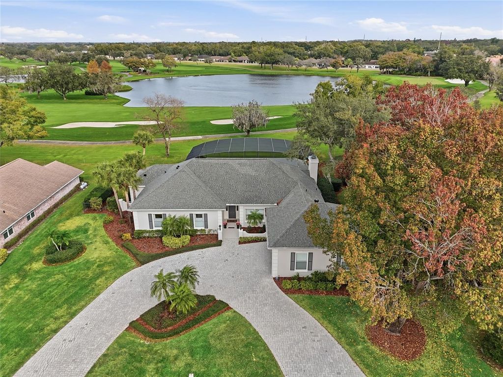 Image 70 of property listing at 8513 BAY HILL BOULEVARD, Orlando, FL 32819