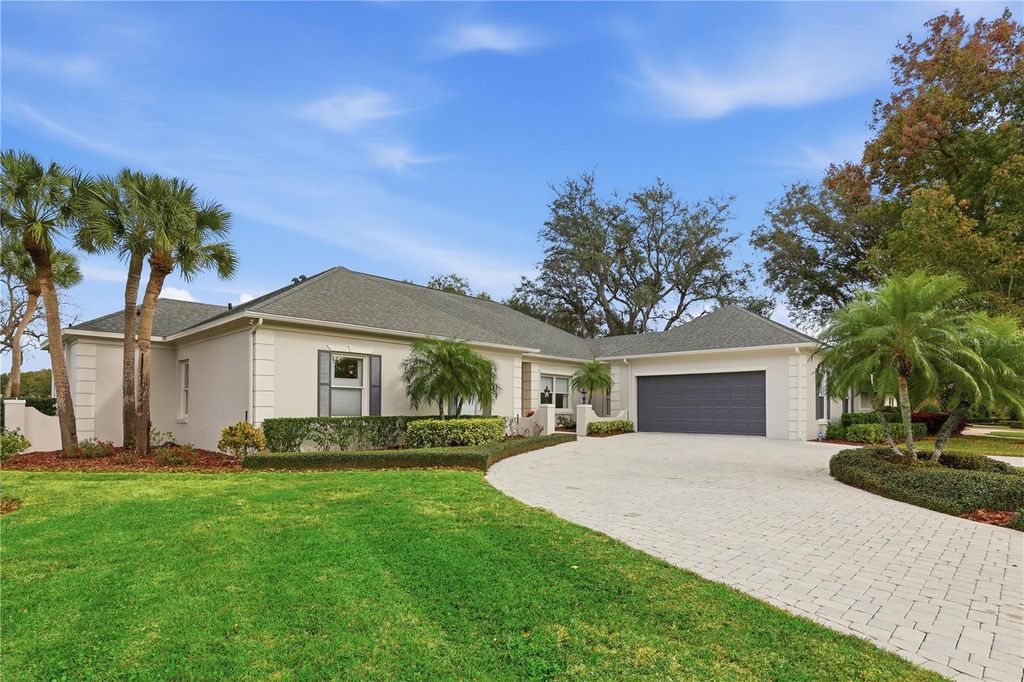 Image 82 of property listing at 8513 BAY HILL BOULEVARD, Orlando, FL 32819