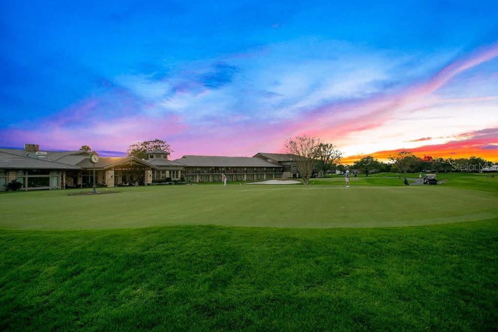 Image 94 of property listing at 8513 BAY HILL BOULEVARD, Orlando, FL 32819