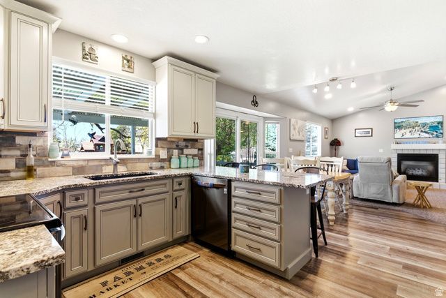 1843 W 350 N, West Point, UT 84015