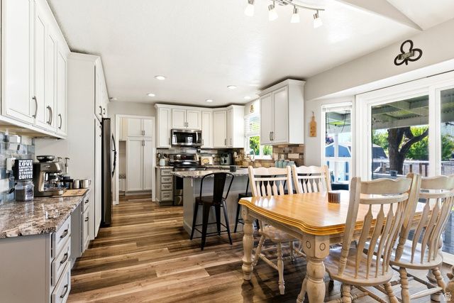 1843 W 350 N, West Point, UT 84015