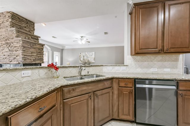 12202 Fall River Pass Lane, Humble, TX 77346