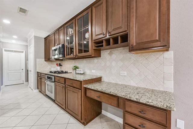 12202 Fall River Pass Lane, Humble, TX 77346