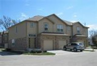 8751 wedd Street, Overland Park, KS 66212