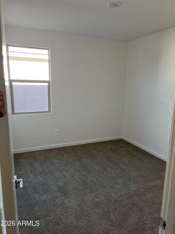 4955 W KARL Street, San Tan Valley, AZ 85144