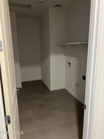 4955 W KARL Street, San Tan Valley, AZ 85144