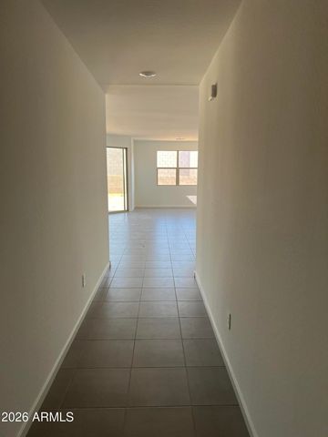 4955 W KARL Street, San Tan Valley, AZ 85144