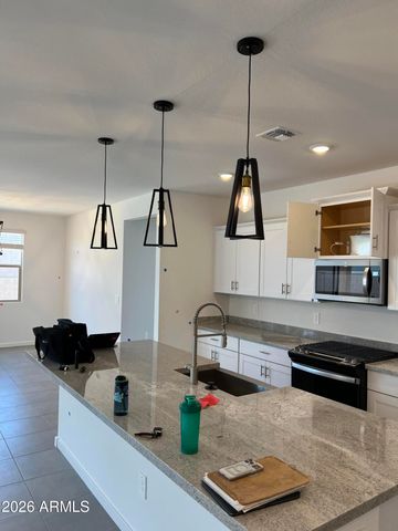 4955 W KARL Street, San Tan Valley, AZ 85144