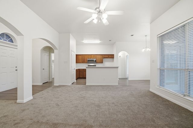 1630 Sky High Circle, Dallas, TX 75253