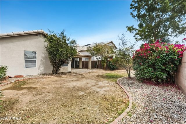 627 E SHANNON Street, Chandler, AZ 85225