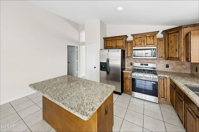 627 E SHANNON Street, Chandler, AZ 85225